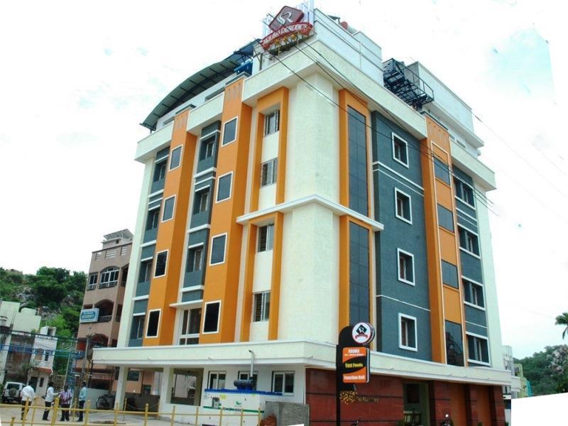 Ssr Hotel Srikalahasti Luaran gambar