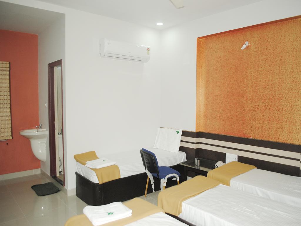 Ssr Hotel Srikalahasti Luaran gambar