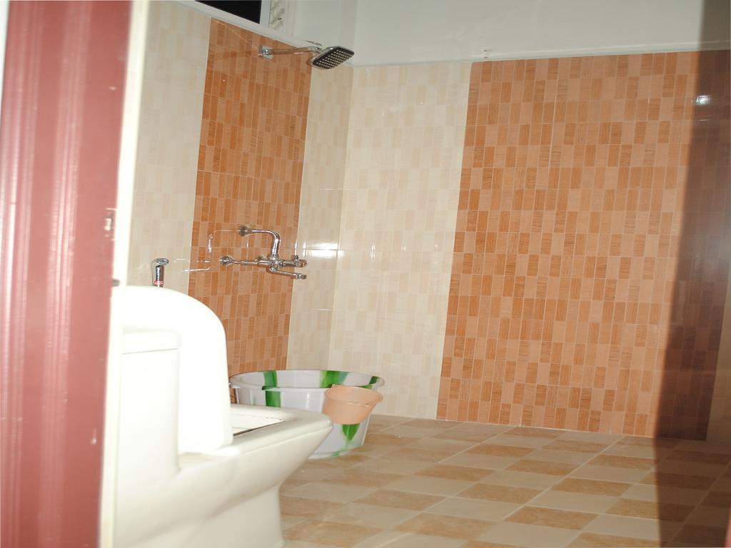 Ssr Hotel Srikalahasti Luaran gambar