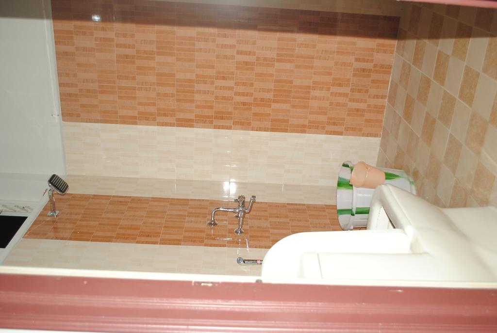 Ssr Hotel Srikalahasti Luaran gambar
