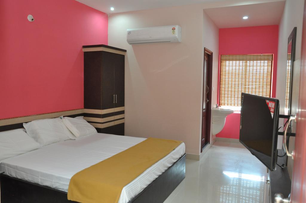 Ssr Hotel Srikalahasti Luaran gambar